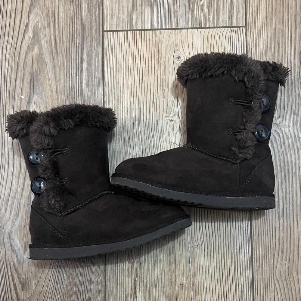 Cozy Black Kids Boots